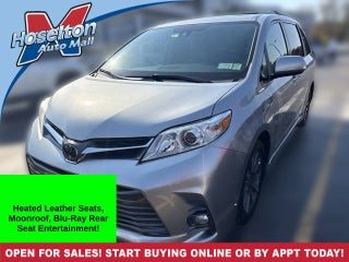 2020 Toyota Sienna XLE