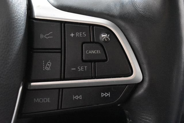 2022 Toyota Highlander Hybrid Platinum