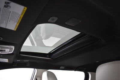 2025 Toyota Sienna Platinum