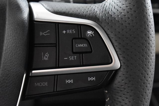 2025 Toyota Sienna Platinum