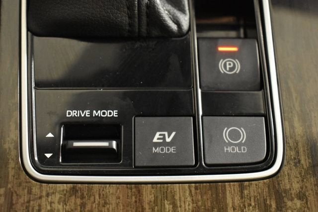 2025 Toyota Sienna Platinum