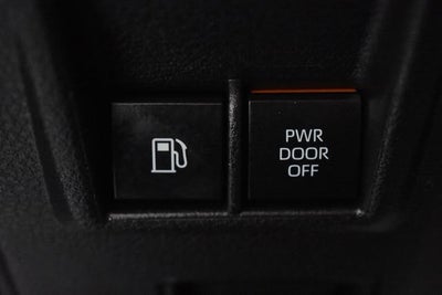 2025 Toyota Sienna Platinum