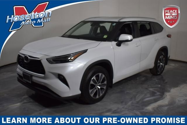 2022 Toyota Highlander XLE