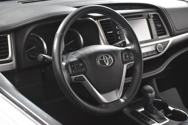2018 Toyota Highlander Hybrid XLE