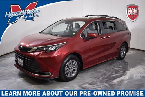 2024 Toyota Sienna XLE
