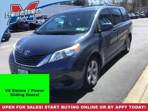 2015 Toyota Sienna LE AAS