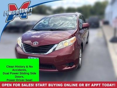 2013 Toyota Sienna LE AAS
