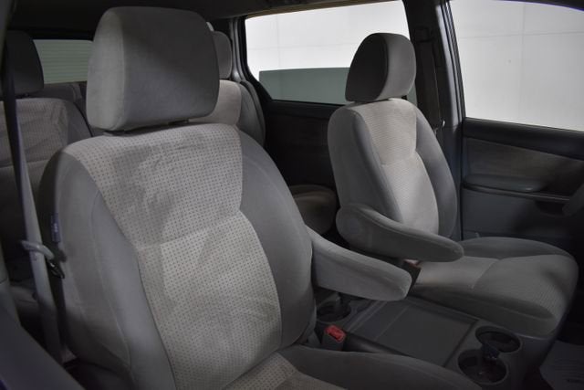 2010 Toyota Sienna CE