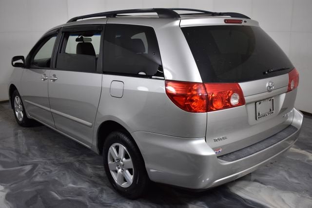 2010 Toyota Sienna CE