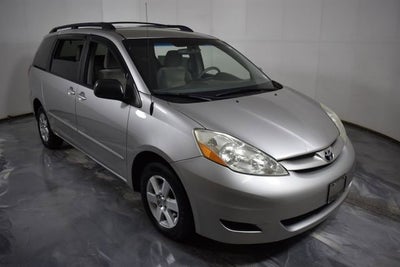 2010 Toyota Sienna CE