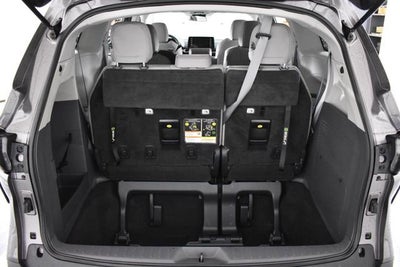 2021 Toyota Sienna LE