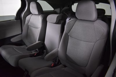 2023 Toyota Sienna LE