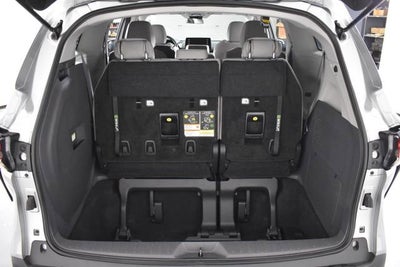 2023 Toyota Sienna LE