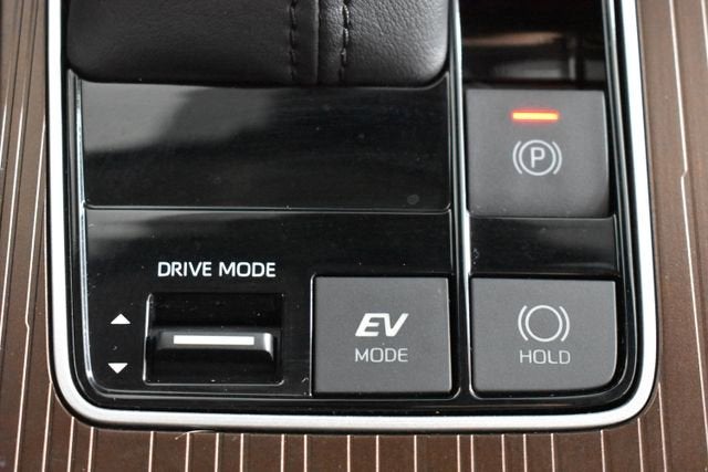 2023 Toyota Sienna LE