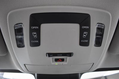 2023 Toyota Sienna LE