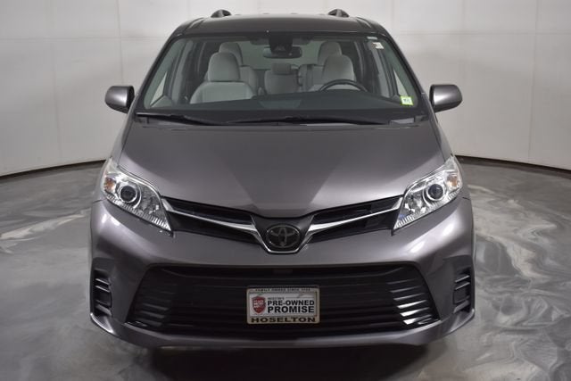 2019 Toyota Sienna LE Auto Access Seat