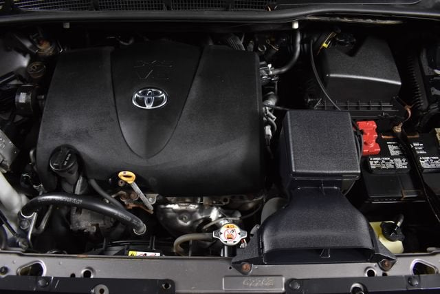 2019 Toyota Sienna LE Auto Access Seat