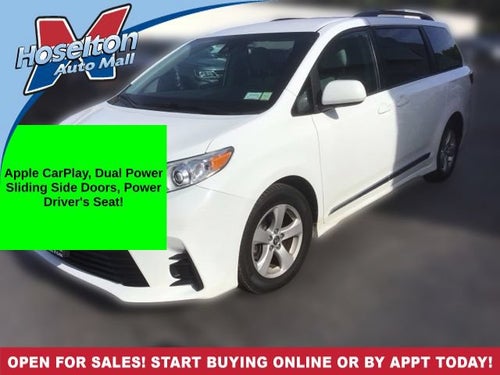 2020 Toyota Sienna LE Auto Access Seat