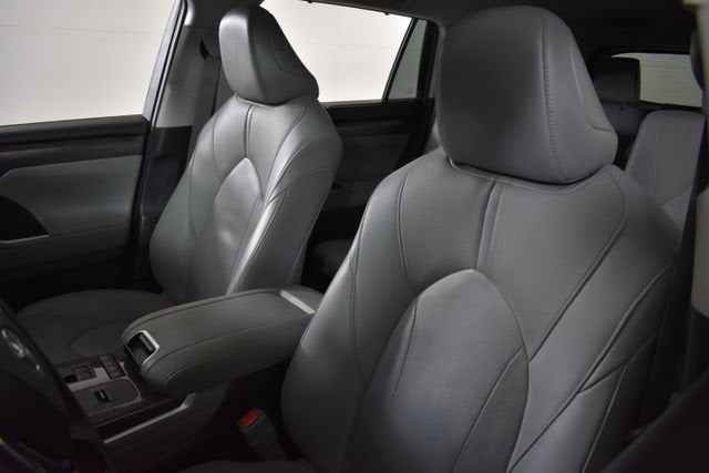 2020 Toyota Highlander Hybrid Limited