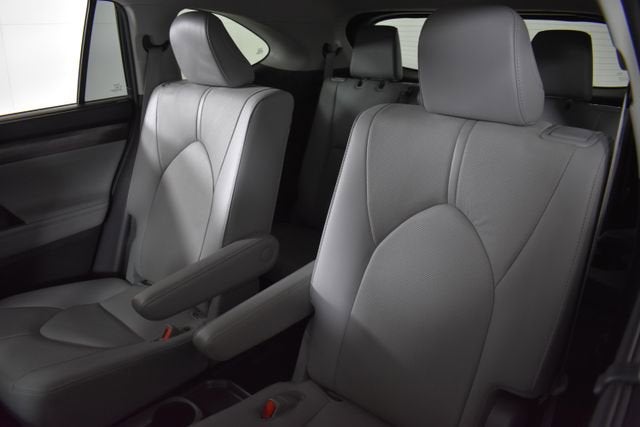 2020 Toyota Highlander Hybrid Limited