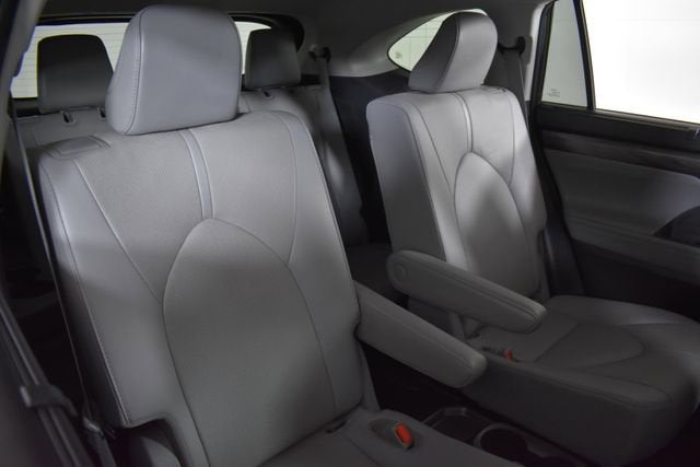 2020 Toyota Highlander Hybrid Limited