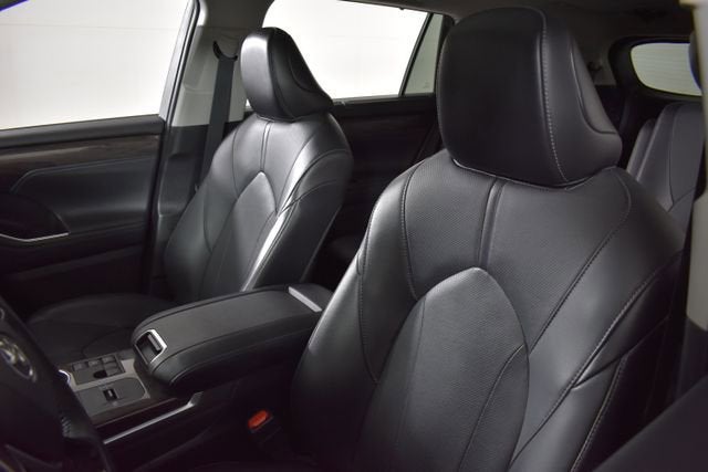 2023 Toyota Highlander Hybrid Limited