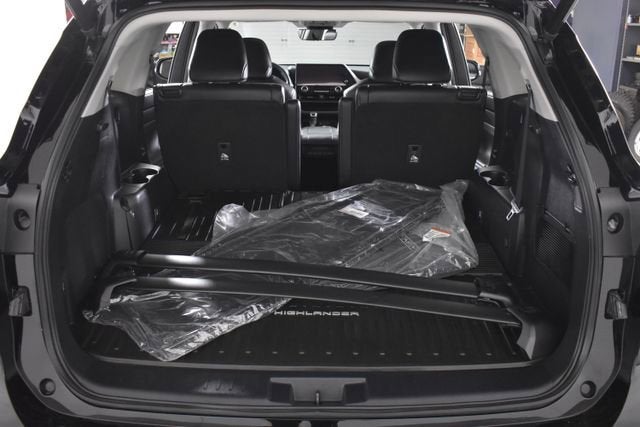 2023 Toyota Highlander Hybrid Limited