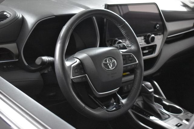2023 Toyota Highlander Hybrid Limited
