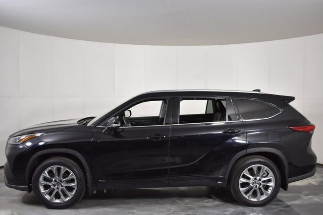 2023 Toyota Highlander Hybrid Limited