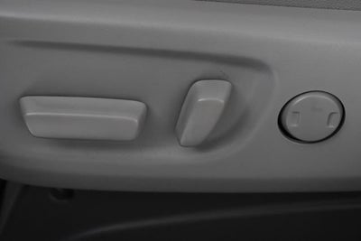 2018 Toyota Sienna XLE Auto Access Seat