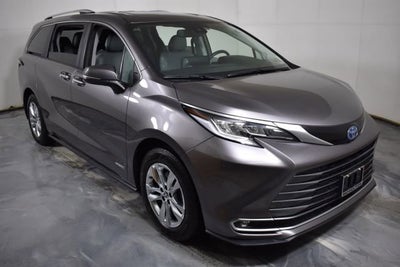 2021 Toyota Sienna Limited
