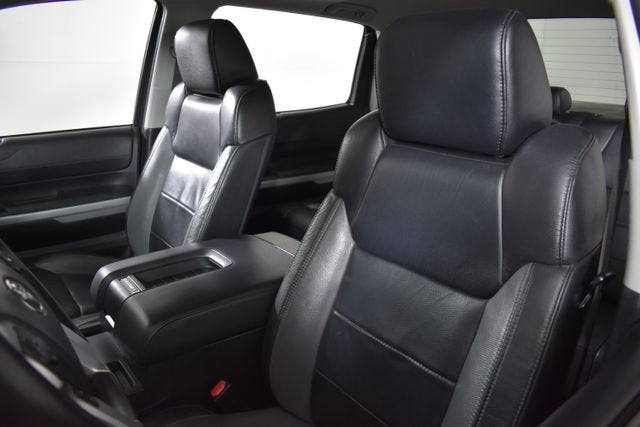 2018 Toyota Tundra 4WD SR5