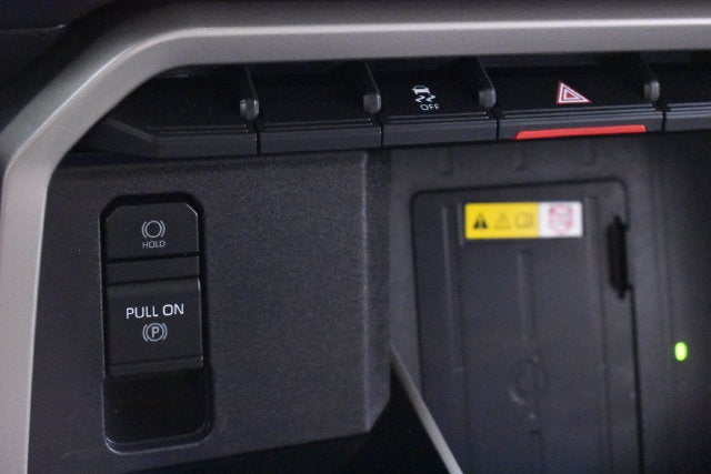 2022 Toyota Tundra 4WD Limited
