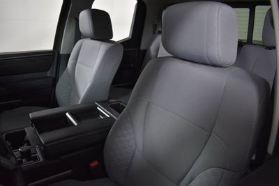 2022 Toyota Tundra 4WD SR5