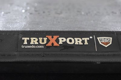 2022 Toyota Tundra 4WD SR5