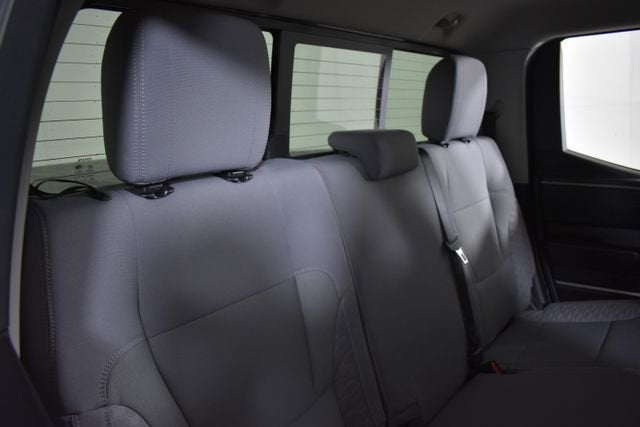 2022 Toyota Tundra 4WD SR5