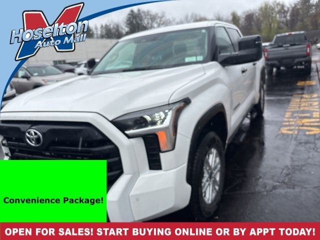 2023 Toyota Tundra 4WD SR5