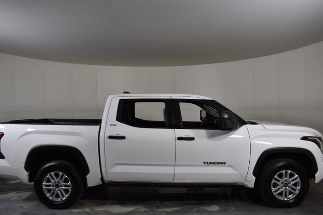 2023 Toyota Tundra 4WD SR5