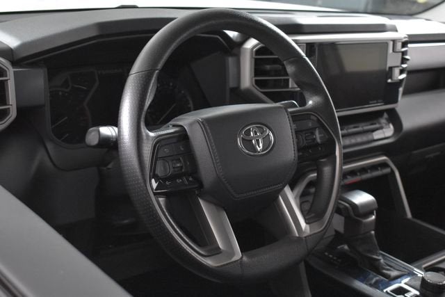 2023 Toyota Tundra 4WD SR5