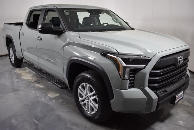 2024 Toyota Tundra 4WD SR5