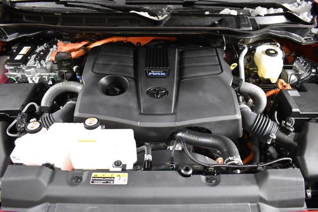 2023 Toyota Tundra 4WD Platinum Hybrid