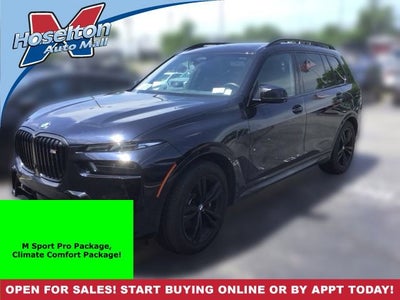 2024 BMW X7 M60i