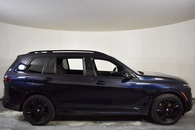 2024 BMW X7 M60i