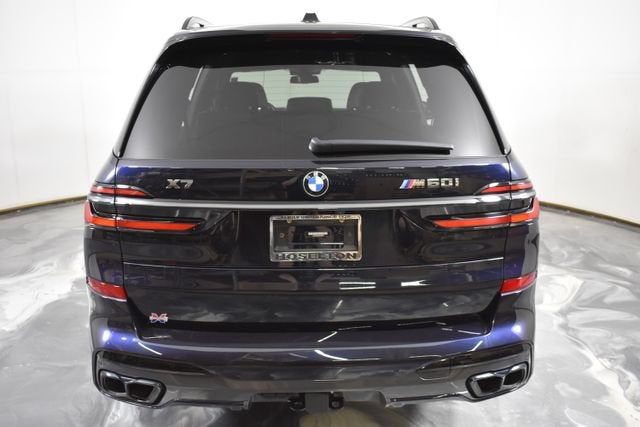2024 BMW X7 M60i