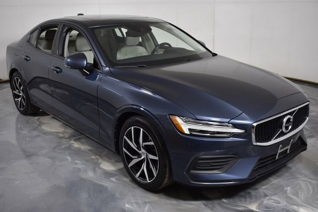 2020 Volvo S60 Momentum