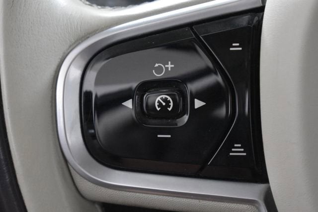 2020 Volvo S60 Momentum