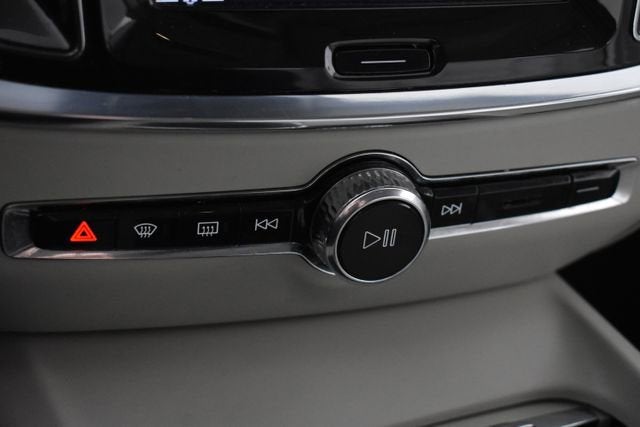 2020 Volvo S60 Momentum