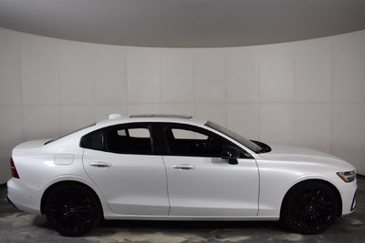 2023 Volvo S60 Recharge Plug-In Hybr Plus Black Edition