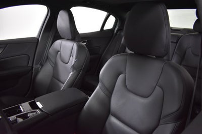 2023 Volvo S60 Recharge Plug-In Hybr Plus Black Edition
