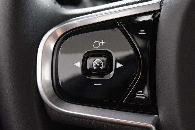 2023 Volvo S60 Recharge Plug-In Hybr Plus Black Edition